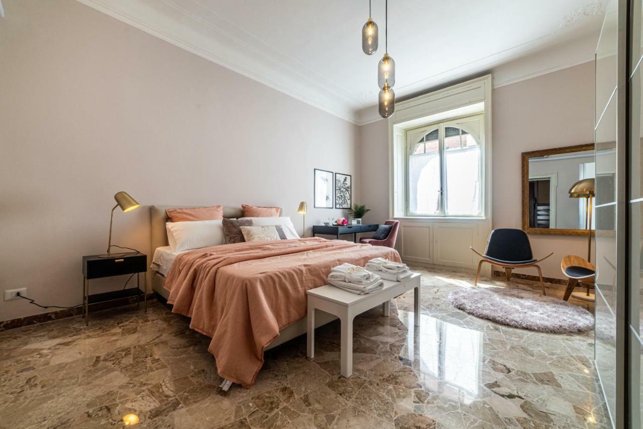 شقة Joivy Sophisticated 3-Bed Flat With Desk ميلان المظهر الخارجي الصورة