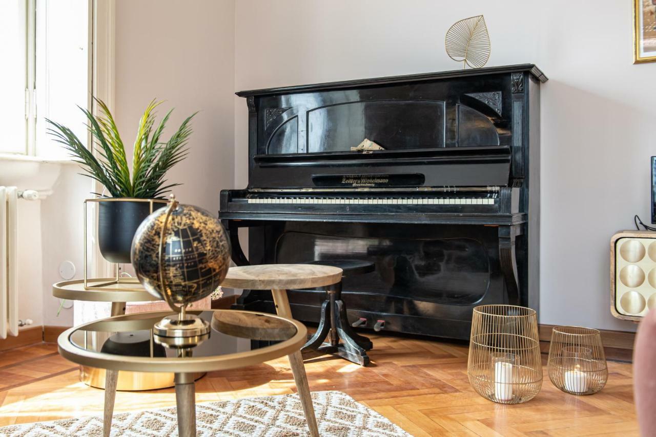 شقة Joivy Sophisticated 3-Bed Flat With Desk ميلان المظهر الخارجي الصورة